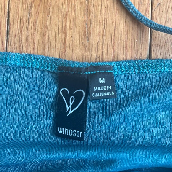 Windsor Blue Sparkly Gown - Size Medium - Picture 2 of 4